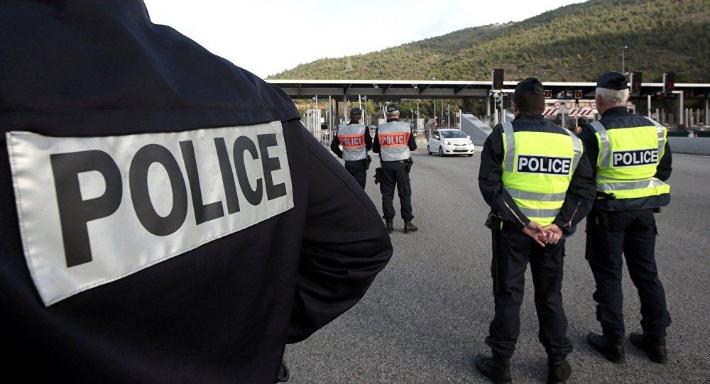 فرنسا توقف أشخاصاً خططوا لهجوم كبير