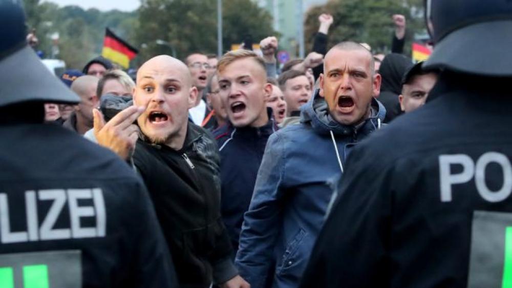 المتطرفون في ألمانيا يستعدون لسيناريو حرب أهلية