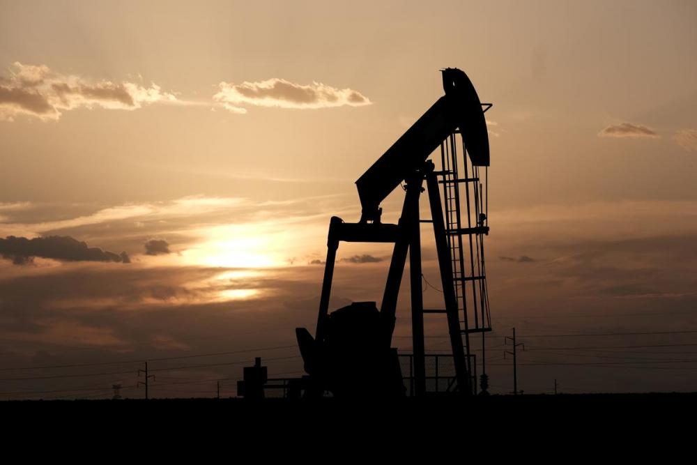 أسعار النفط تعوض خسائرها