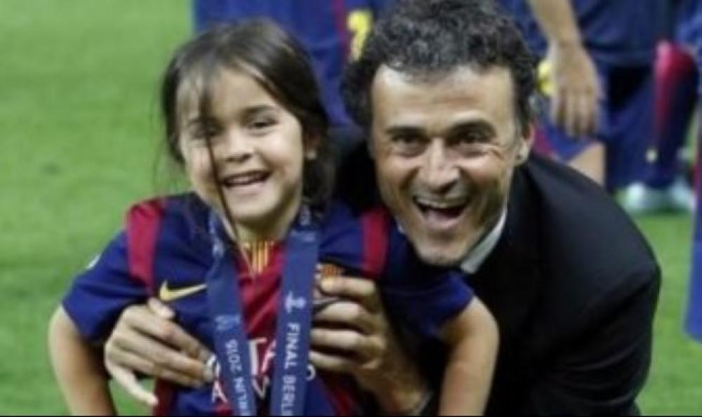مدرب برشلونة السابق يعلن وفاة ابنته