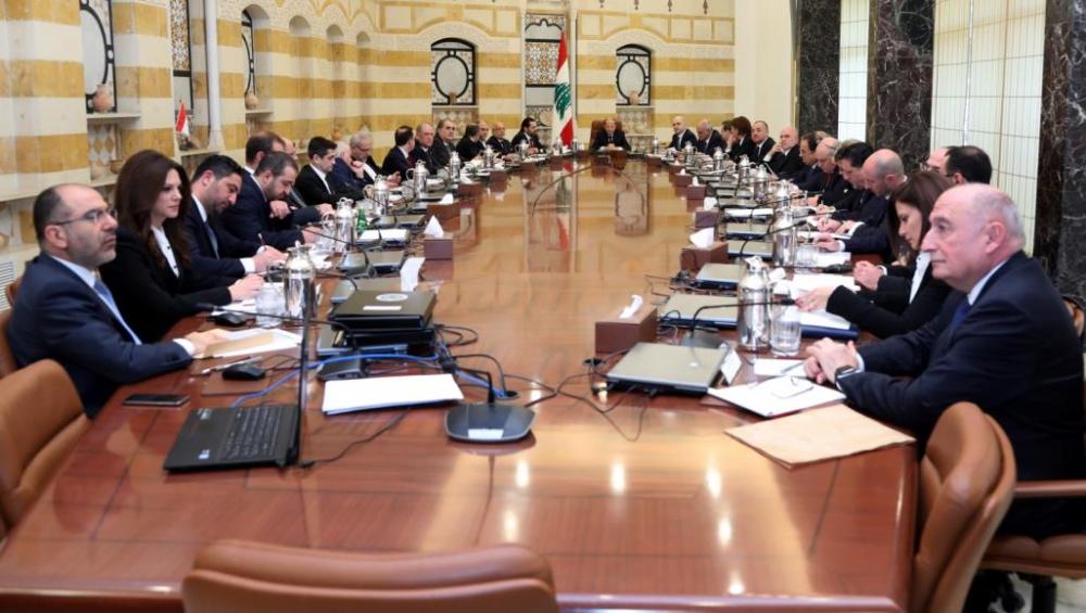 الحكومة اللبنانية تتخلى عن استعمال الألقاب