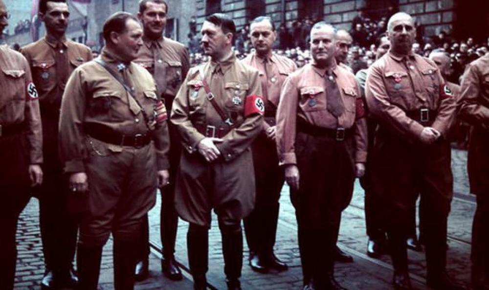 وثائق تكشف الأيام الأخيرة لـ"هتلر"