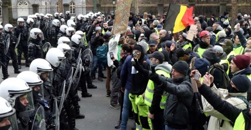 بلجيكا تشتعل على وقع قانون "الهجرة"