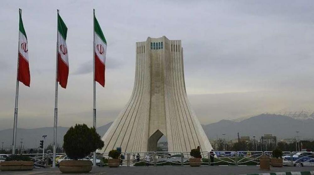 طهران تنفي مسؤوليتها عن استهداف الأمريكيين في العراق