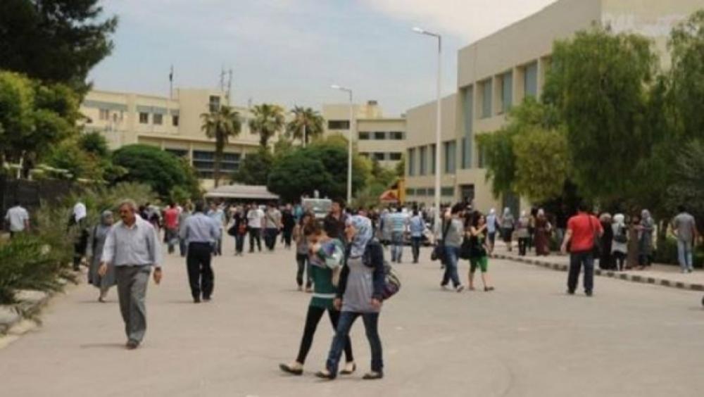 جامعة دمشق تمنع "الشورت" و"النقاب"