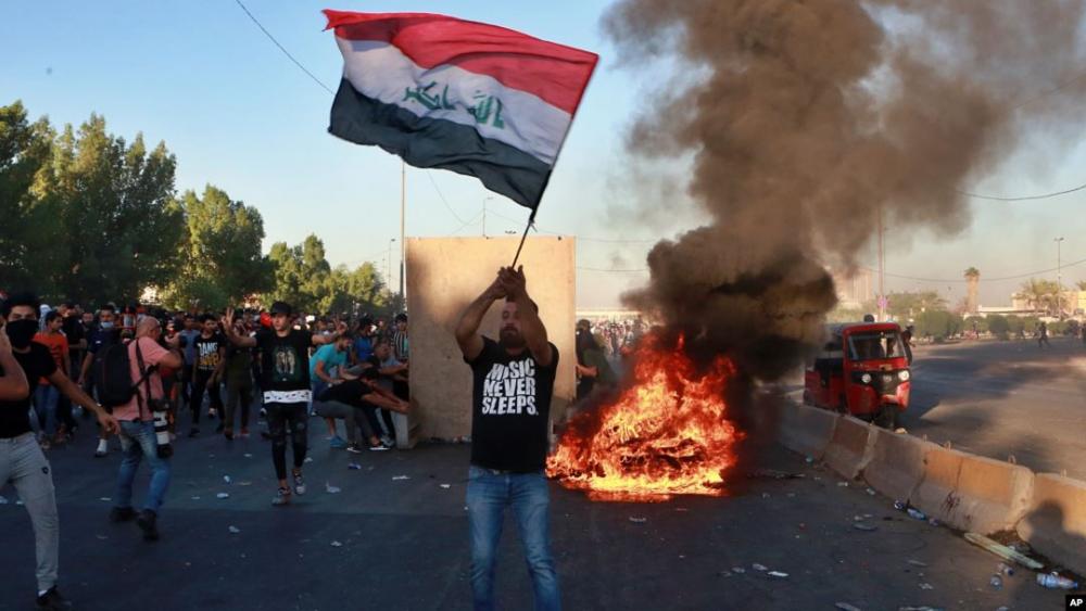 هل يشهدُ العراق تحركاً سياسيّاً لإنقاذ الوضع؟