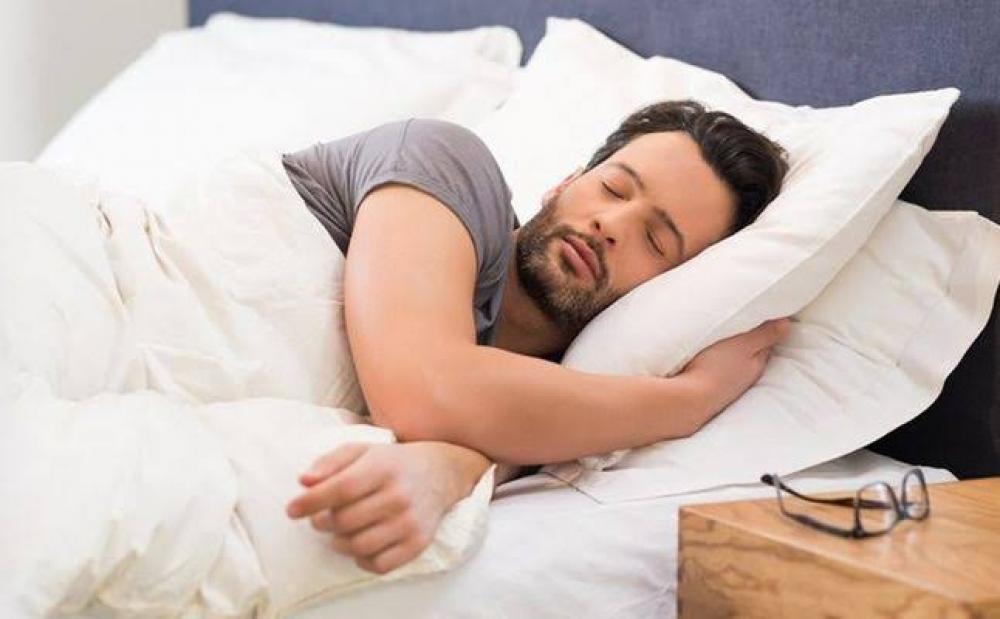 ما علاقةُ عدد ساعات النوم في الإصابة بنوبةٍ قلبيّة؟