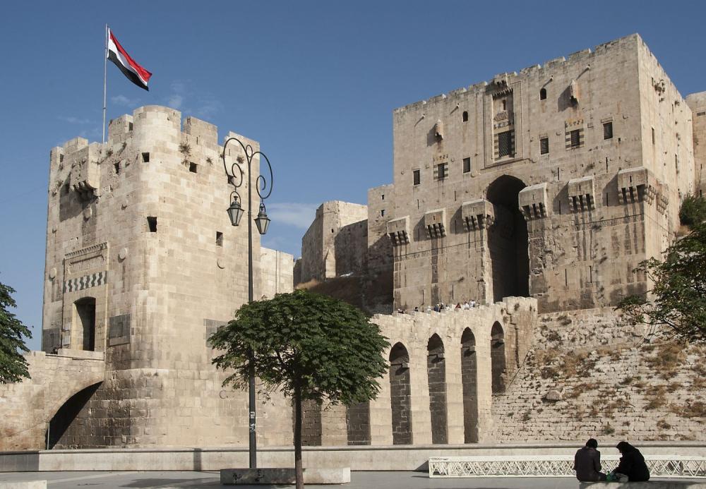 نصف مليار ليرة لإعادة ترميم «سور قلعة حلب»
