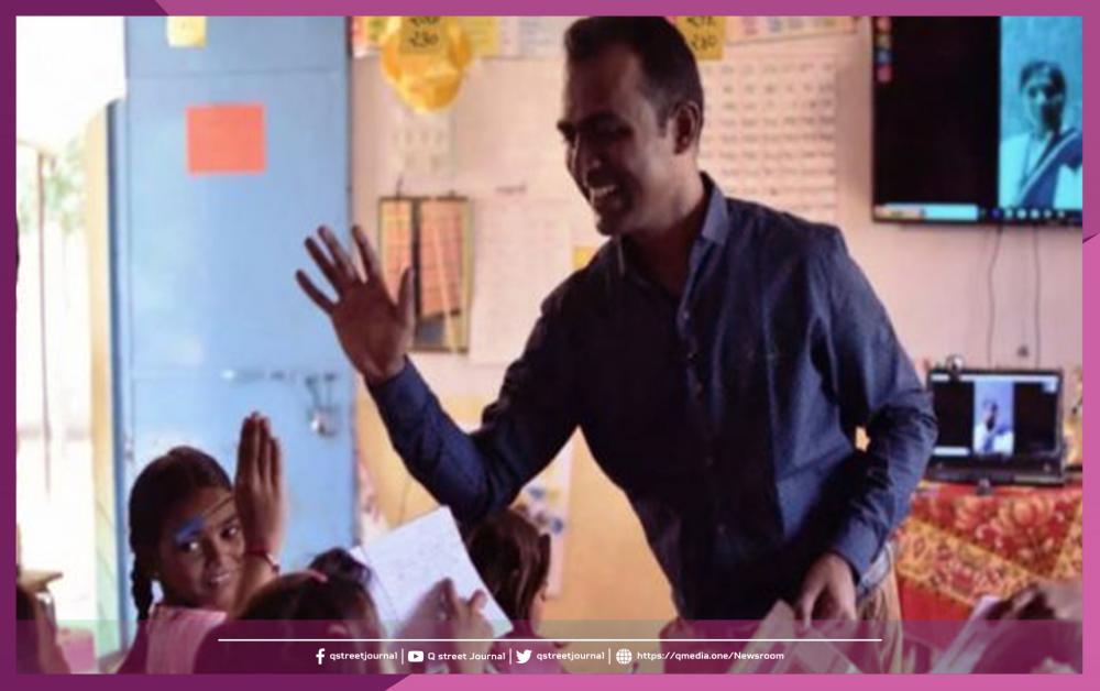 مدرس هندي يفوز بجائزة المعلم العالمية البالغة مليون دولار