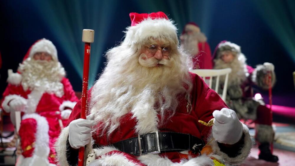 الصحة العالمية: «بابا نويل» لديه حصانة ضد كورونا!