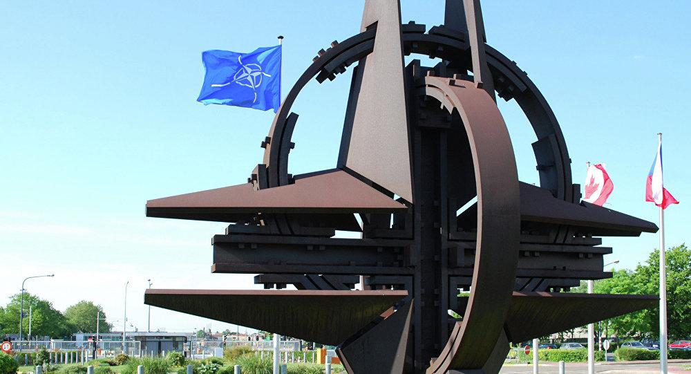 الناتو يحاول الحفاظ على معاهدة الصواريخ