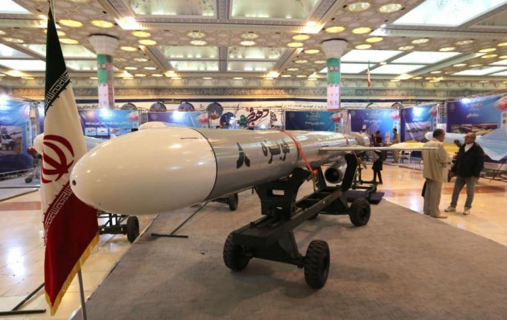 عرض صاروخي إيراني يوجه صفعة لترامب