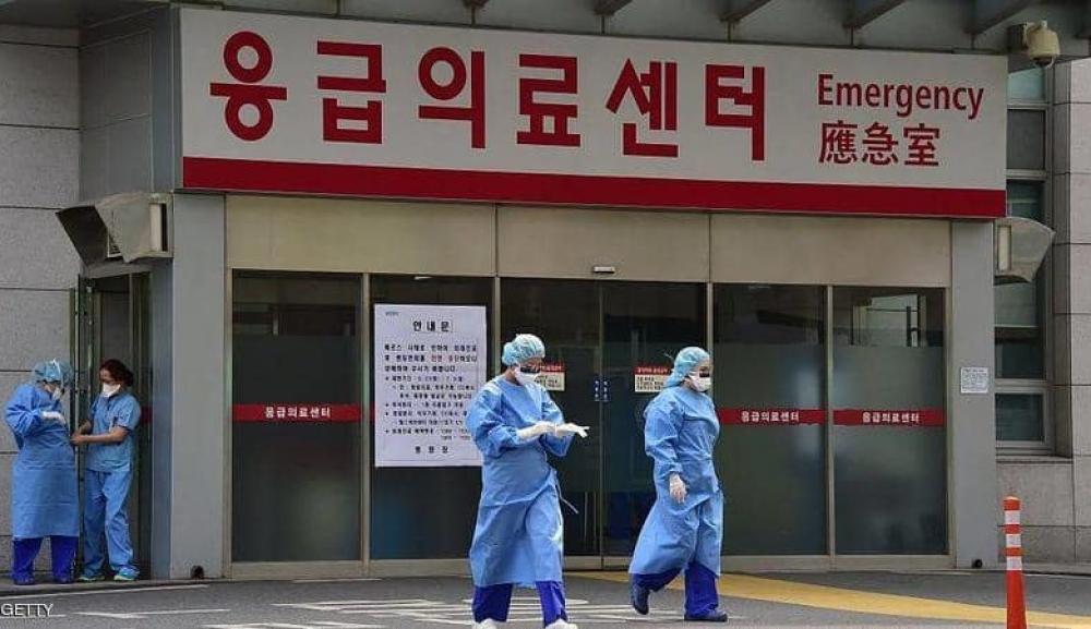 تحذيرات جديدة من فيروس كورونا.. والطاقم الطبي الصيني في خطر 