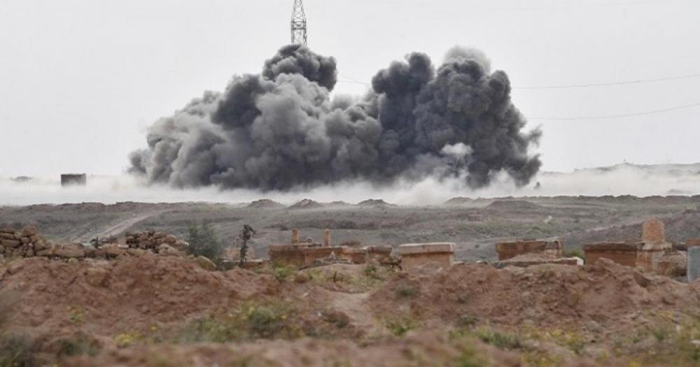 غارات جوية على مواقع داعش في البادية 