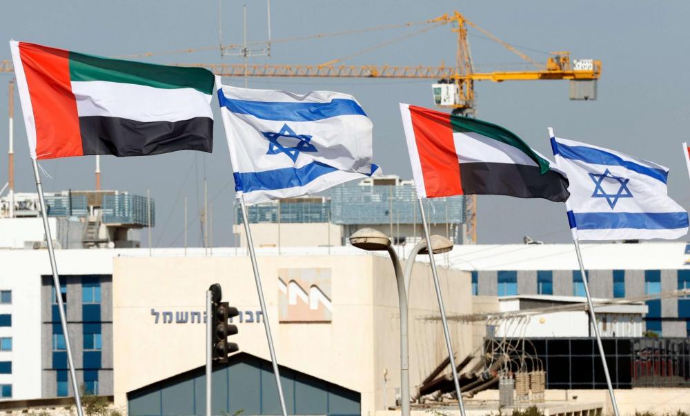 وفد أمني إسرائيلي يغادر إلى «الإمارات».. لهذا السبب؟!