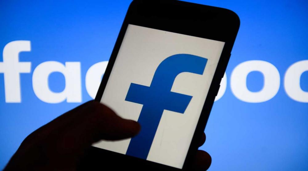 «فيسبوك».. يعاقب ميانمار