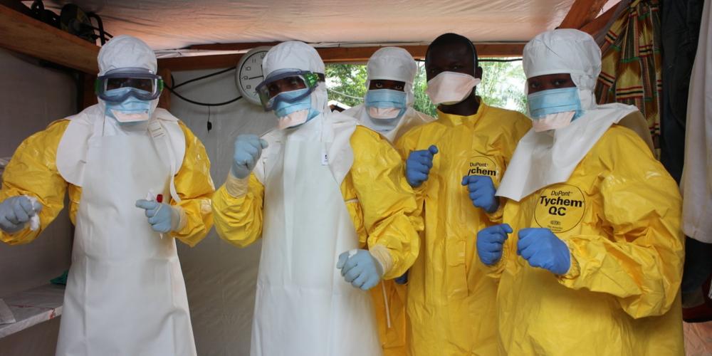 «الصحة العالمية» تحذر من انتشار فيروس إيبولا القاتل