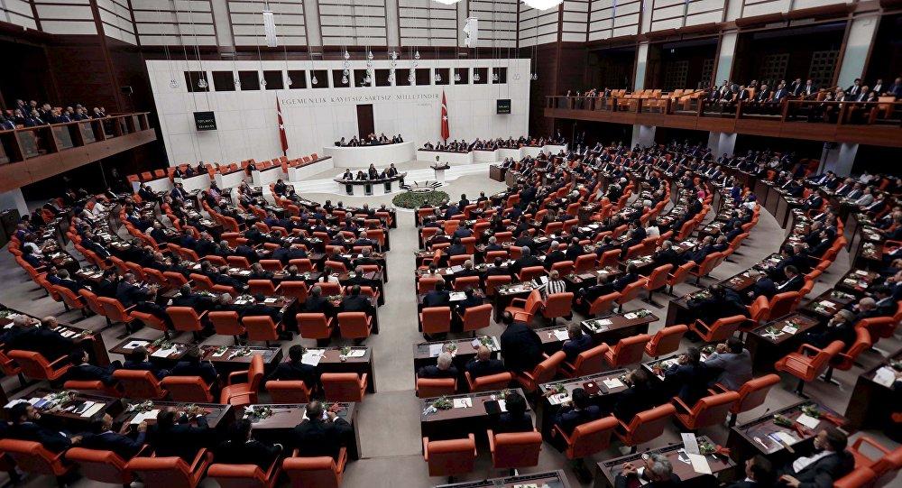 البرلمان التركي يوافق على طلب إرسال قوات عسكرية إلى ليبيا 