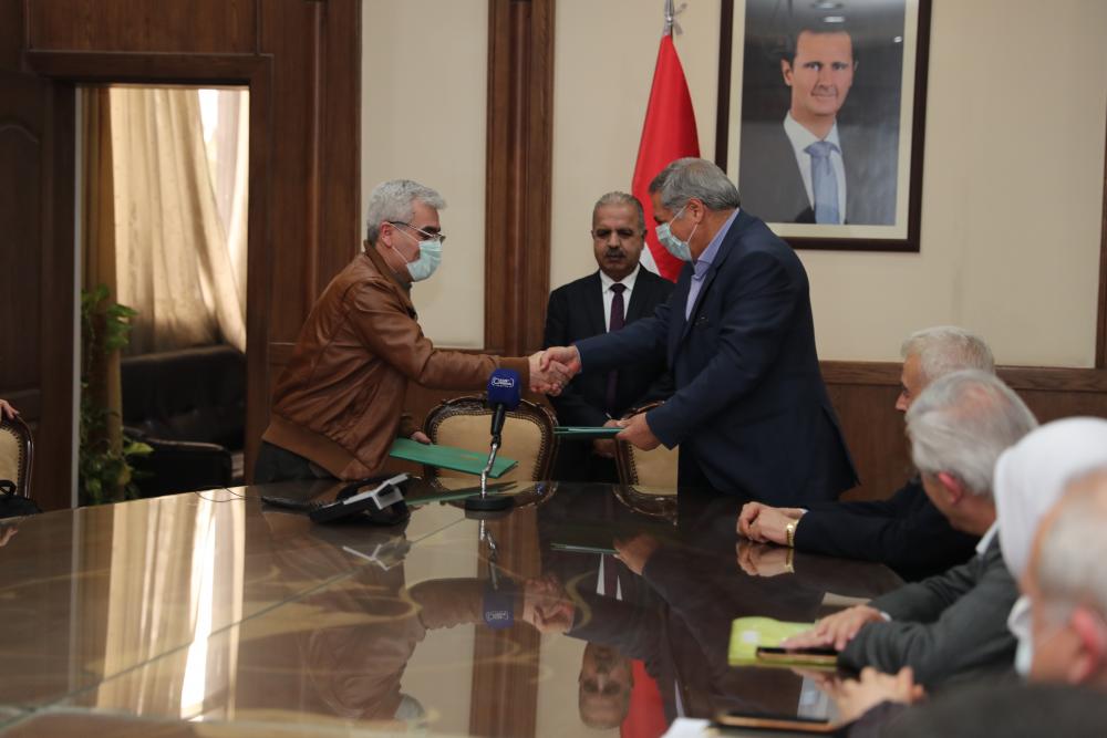 سوريا توقّع عقداً مع «شركة صديقة» لإعادة تأهيل محطة حلب الحرارية 