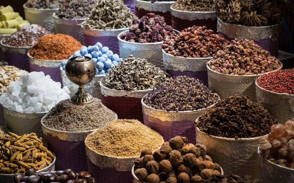 أسعارالتوابل والمكسرات السورية تتجاوز الربع مليون ليرة
