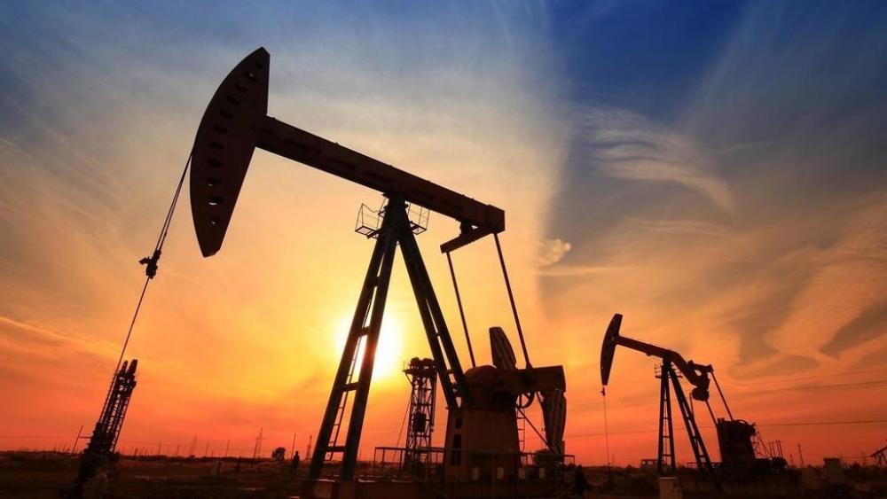 أسعار النفط عالمياً ترتفع أكثر من 2%