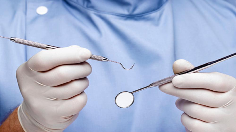 90% من أطباء الأسنان غير مختصين في سوريا .. !!