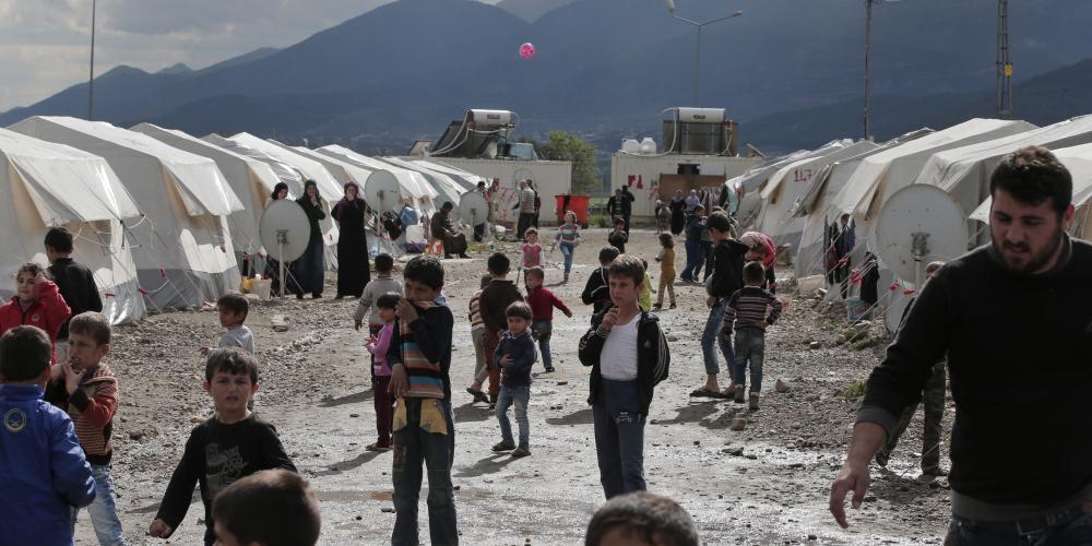  مشاورات في اسطنبول للبحث عن حل لأزمة اللاجئيين السوريين
