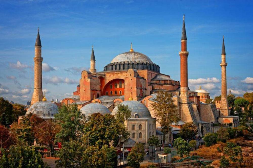 اليونيسكو تحذر تركيا بشأن "آيا صوفا" 