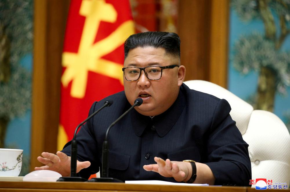 كيم جونغ أون يقيل القائمين على بناء مشفى في العاصمة
