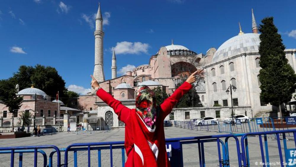 الإمارات تعلّق على القرار التركي حول «آيا صوفيا»