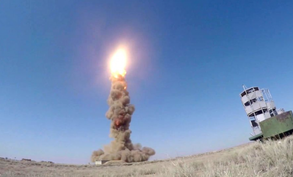 الجيش الروسي يختبر بنجاح صاروخاً جديداً