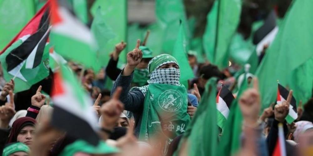 "دمشق" ترفض "حماس" بـ "الثلاثة" !