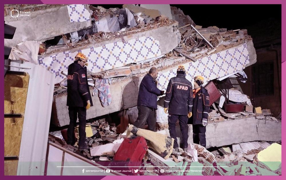 انهيار برج مراقبة عسكري تركي وإصابة 3 أشخاص إثر زلزال بقوة 5.7