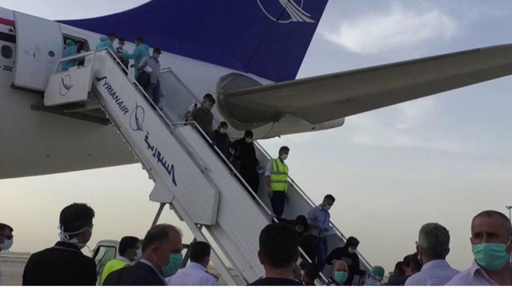 وصول طائرة من الهند إلى مطار دمشق الدولي تقل 250 طالباً سورياً