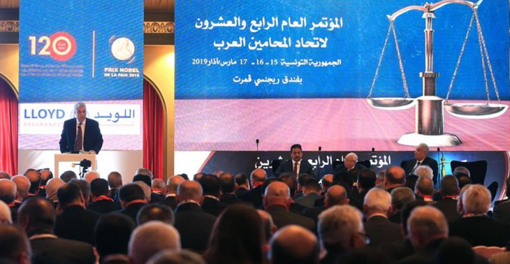 ما علاقة انسحاب اللبنانيين من مؤتمر المحامين العرب بالأسد؟
