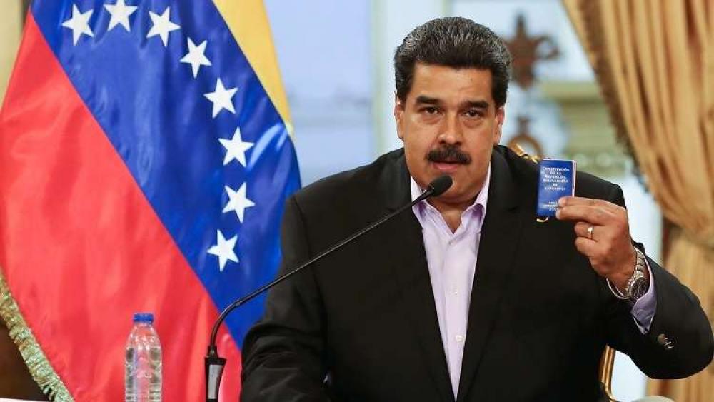 مادورو يدعو فنزويلا للتضرع إلى الله