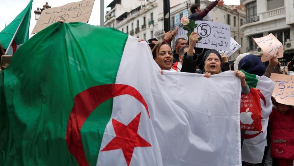 قضاة يرفضون الإشراف على الانتخابات في الجزائر