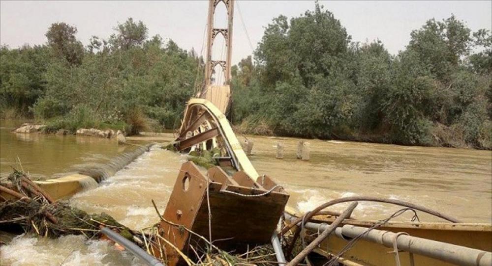 إعادة بناء الجسر المعلق في دير الزور