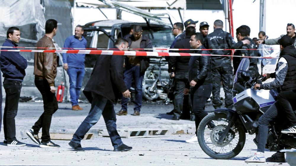 الكشف عن هوية الانتحاريين بالقرب من السفارة الأمريكية في تونس 