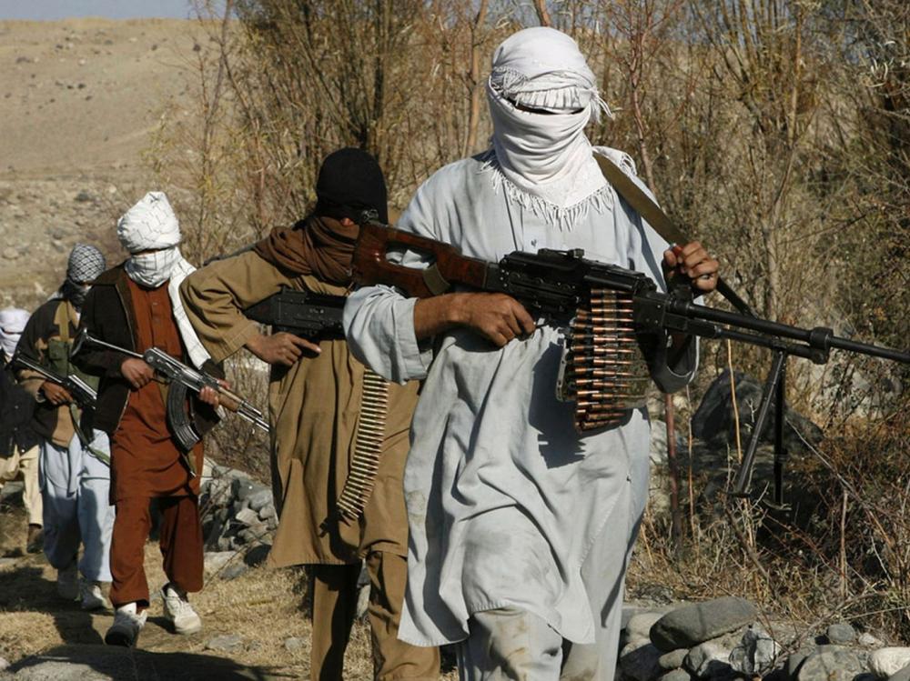 الرئيس الأفغاني يتخذ خطوة جديدة بحق "طالبان" وقرار مهم 