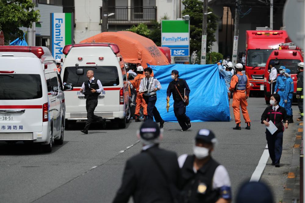 مقتل طفلة وإصابة 17 آخرين طعناً بسكين في اليابان