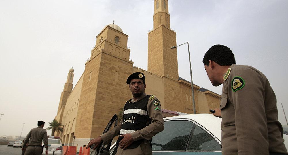 مسلح يفتح النار على مدرسة في السعودية