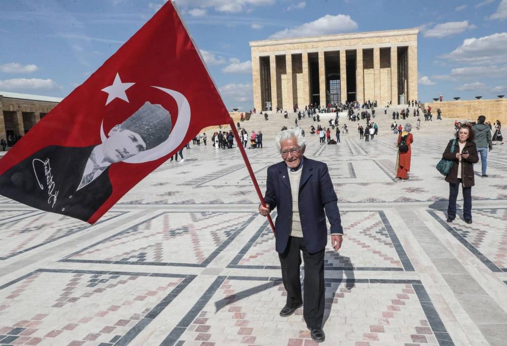 إعادة الانتخابات في إسطنبول.. والسبب "غولن"