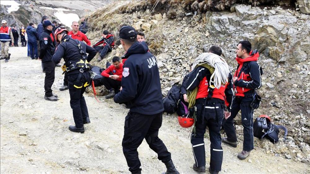 العثور على جثة الصحفي التركي الذي سقط في منحدر جبلي