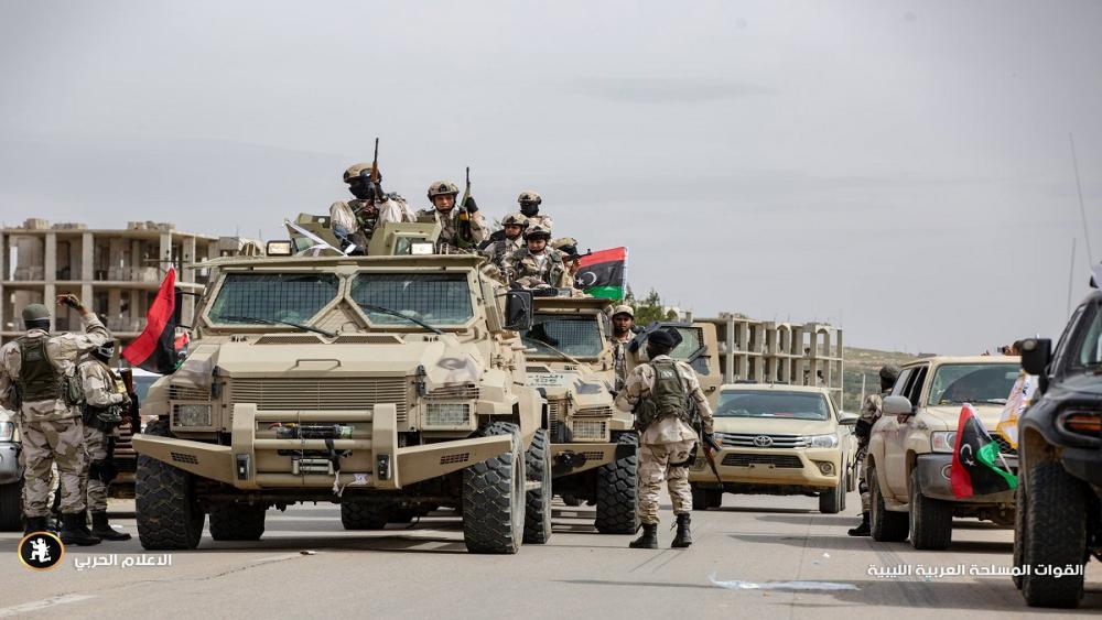 الجيش الليبي يعلن وقف إطلاق النار والابتعاد عن طرابلس