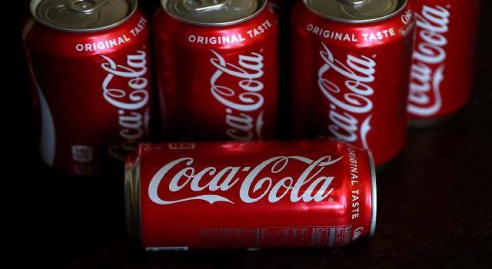 "كوكا كولا" تعلن إقفال شركتها في لبنان 