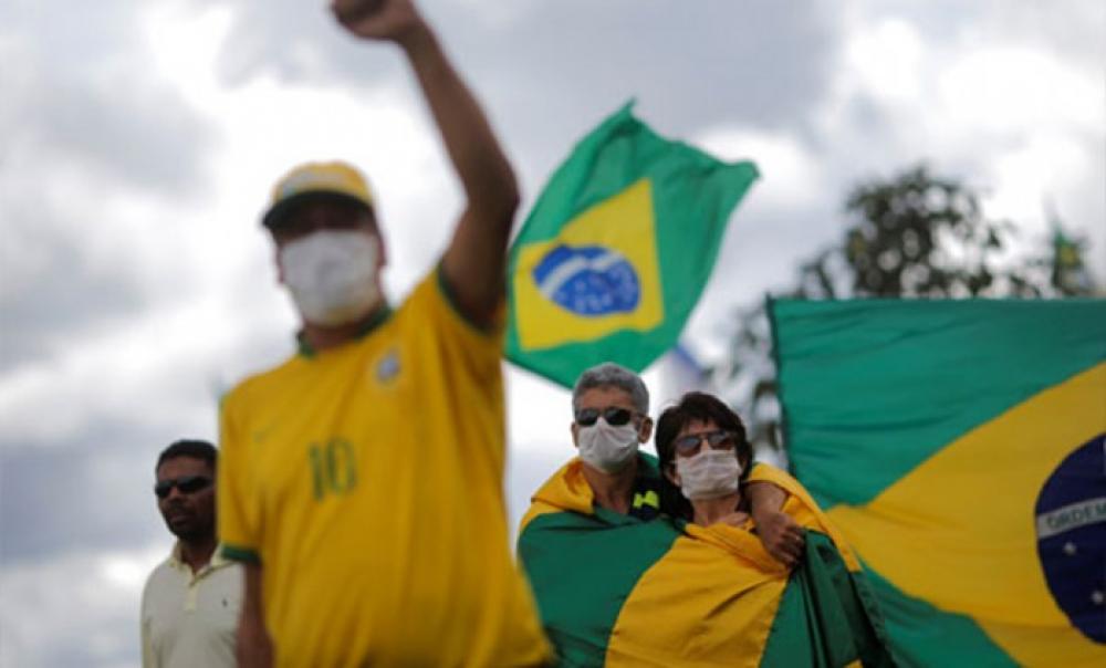 البرازيل تسجل قفزة غير مسبوقة بوفيات وإصابات كورونا 