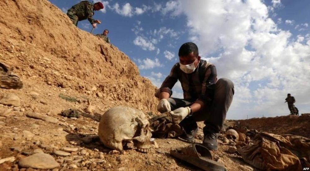 اكتشاف مئات المقابر الجماعية لـ"داعش"في العراق