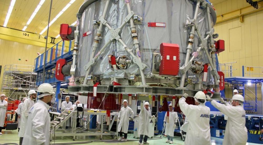 "إيرباص" تزود مركبة الفضاء "أوريون" بوحدة للطاقة