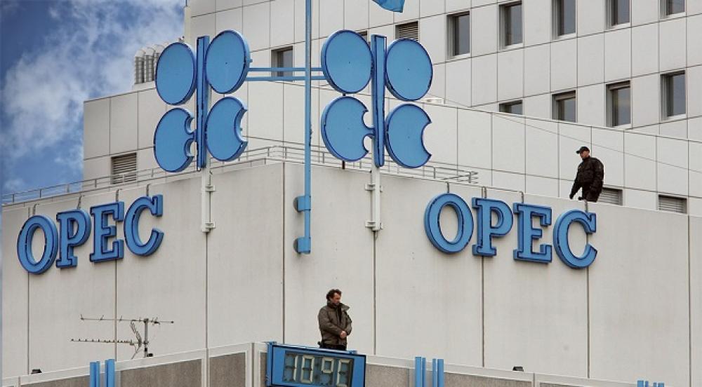 وزير النفط العُماني: أوبك وحلفائها يدعمون خفض الإنتاج